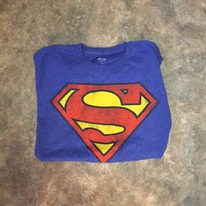 Men Superman t shirt. Size medium. DC Comics